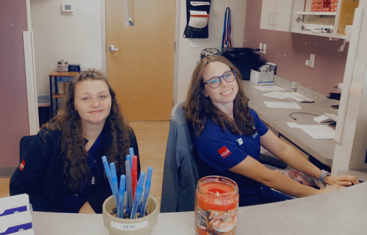 lincolnway receptionists smiling at camera